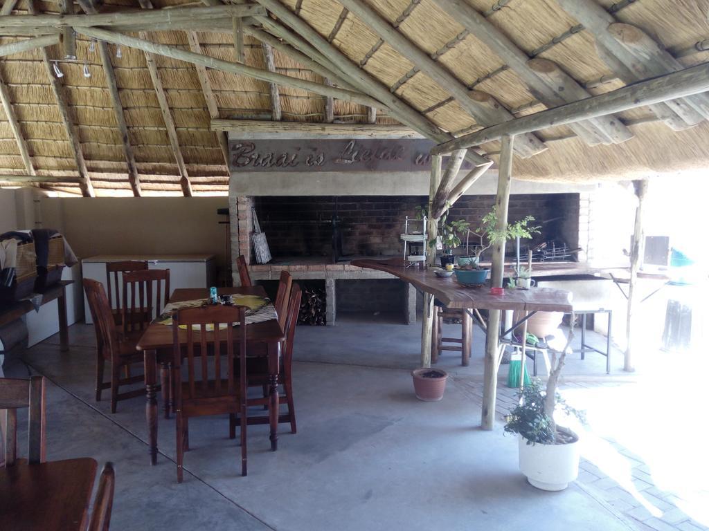 Xain Quaz Camp Hotel Gobabis Buitenkant foto